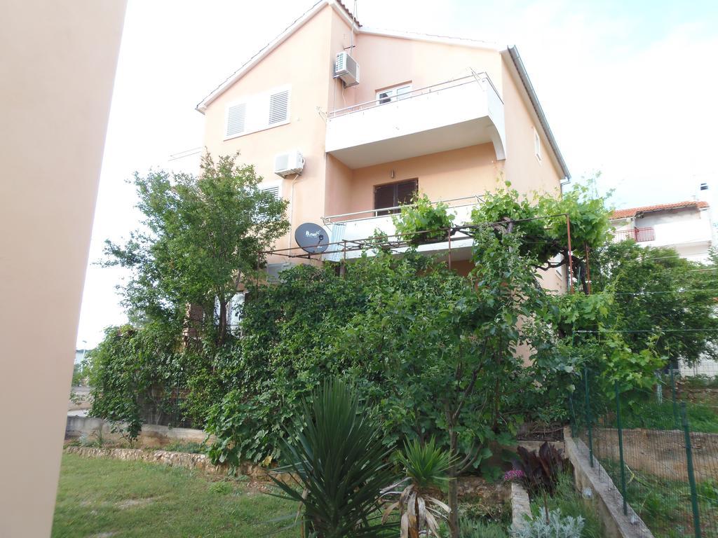 Apartments Pletikosa Brodarica  Extérieur photo